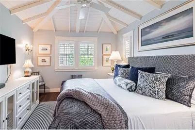 287 11th Ave S, Naples, FL 34102 - Photo 10