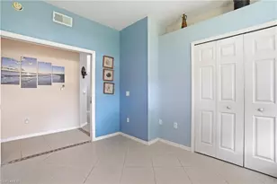 340 Robin Hood Cir, Naples, FL 34104 - Photo 20