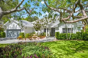 1131 Crayton Rd, Naples, FL 34102 - Photo 1