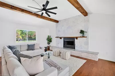 250 19th St NW, Naples, FL 34120 - Photo 16