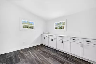 250 19th St NW, Naples, FL 34120 - Photo 34