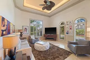 550 21st Ave S, Naples, FL 34102 - Photo 18