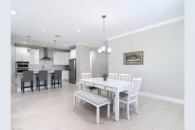 594 31st St NW, Naples, FL 34120 - Photo 8