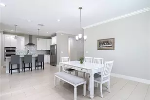 594 31st St NW, Naples, FL 34120 - Photo 8