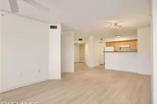 8659 River Homes Lane, Bonita Springs, FL 34135 - Photo 10