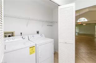 10201 Regent Cir, Naples, FL 34109 - Photo 20