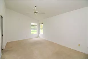10201 Regent Cir, Naples, FL 34109 - Photo 24
