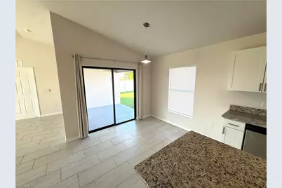 2001 SW 4th St, Cape Coral, FL 33991 - Photo 4