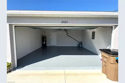 2001 SW 4th St, Cape Coral, FL 33991 - Photo 2