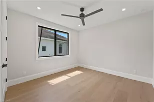 207 Monterey Dr, Naples, FL 34119 - Photo 28