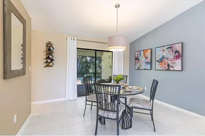 124 Versailles Cir, Naples, FL 34112 - Photo 6