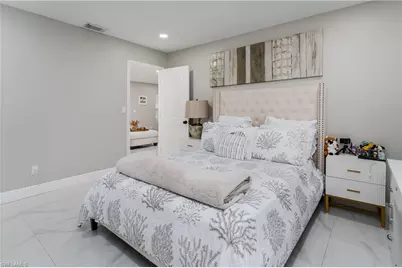 5170 19th Ct SW, Naples, FL 34116 - Photo 14