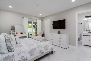 5170 19th Ct SW, Naples, FL 34116 - Photo 12