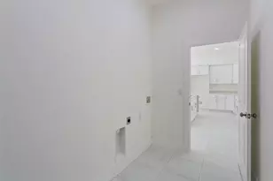 506 Trinity St E, Lehigh Acres, FL 33974 - Photo 18