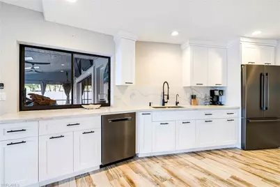 1911 SE 32nd Ter, Cape Coral, FL 33904 - Photo 10