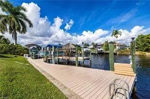 1911 SE 32nd Terrace, Cape Coral, FL 33904 - Photo 4