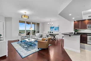 1065 Borghese Ln, Naples, FL 34114 - Photo 4
