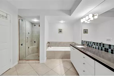 4051 Gulf Shore Blvd N #700, Naples, FL 34103 - Photo 20