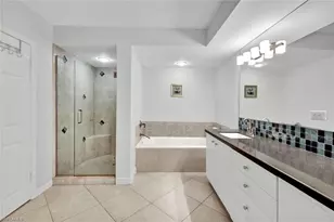 4051 Gulf Shore Blvd N, Naples, FL 34103 - Photo 20