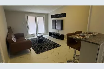 5222 Treetops Dr, Naples, FL 34113 - Photo 4