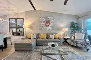 1120 Sarah Jean Cir, Naples, FL 34110 - Photo 4