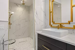 705 10th St S, Naples, FL 34102 - Photo 22