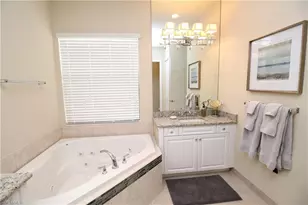 3279 Tahoe Ct, Naples, FL 34119 - Photo 18