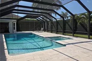 557 Parkwood Ln, Naples, FL 34103 - Photo 20
