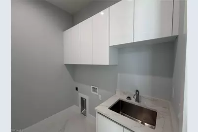 2648 24th Ave SE, Naples, FL 34117 - Photo 14