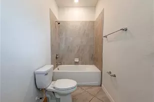 14102 Vindel Cir, Fort Myers, FL 33905 - Photo 16