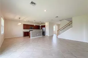 14102 Vindel Cir, Fort Myers, FL 33905 - Photo 14