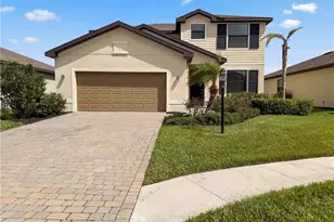 14102 Vindel Cir, Fort Myers, FL 33905 - Photo 1