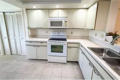 7360 Saint Ives Way #2205, Naples, FL 34104 - Photo 12