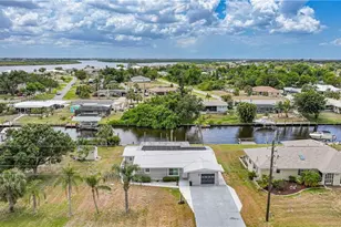 27381 Voyageur Dr, Punta Gorda, FL 33983 - Photo 44