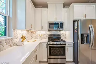 8070 Calle Canovas St, Naples, FL 34114 - Photo 6
