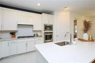 1937 Yellowfin Cir, Naples, FL 34114 - Photo 28