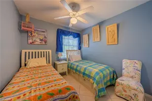 4720 St Croix Ln, Naples, FL 34109 - Photo 8