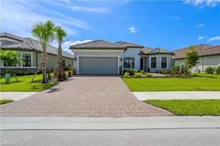 15318 Aprile St, Naples, FL 34114 - Photo 2