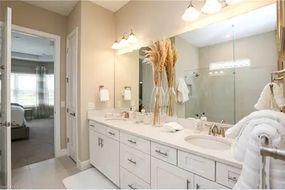 15318 Aprile St, Naples, FL 34114 - Photo 32