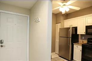 1044 Woodshire Ln, Naples, FL 34105 - Photo 12