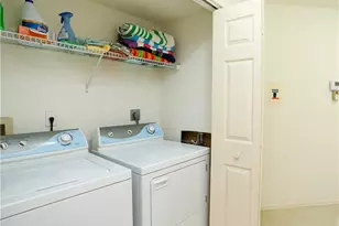1044 Woodshire Ln, Naples, FL 34105 - Photo 28