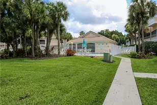 1044 Woodshire Ln, Naples, FL 34105 - Photo 40