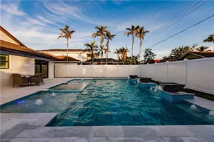 668 104th Ave N, Naples, FL 34108 - Photo 8