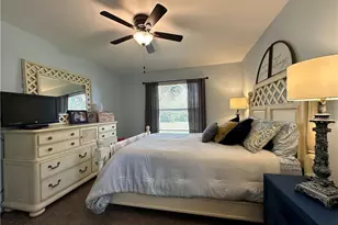 241 Robin Hood Cir, Naples, FL 34104 - Photo 10