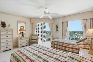 4401 Gulf Shore Blvd N, Naples, FL 34103 - Photo 24