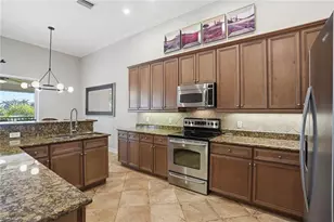 9250 Triana Terrace, Fort Myers, FL 33912 - Photo 12