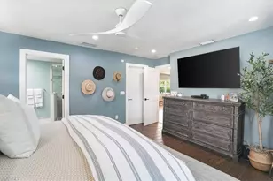 631 5th St SW, Naples, FL 34117 - Photo 24