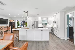 631 5th St SW, Naples, FL 34117 - Photo 8