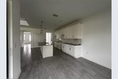 11436 Canopy Loop, Fort Myers, FL 33913 - Photo 4