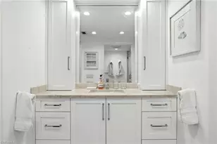 9517 Gulf Shore Dr, Naples, FL 34108 - Photo 28